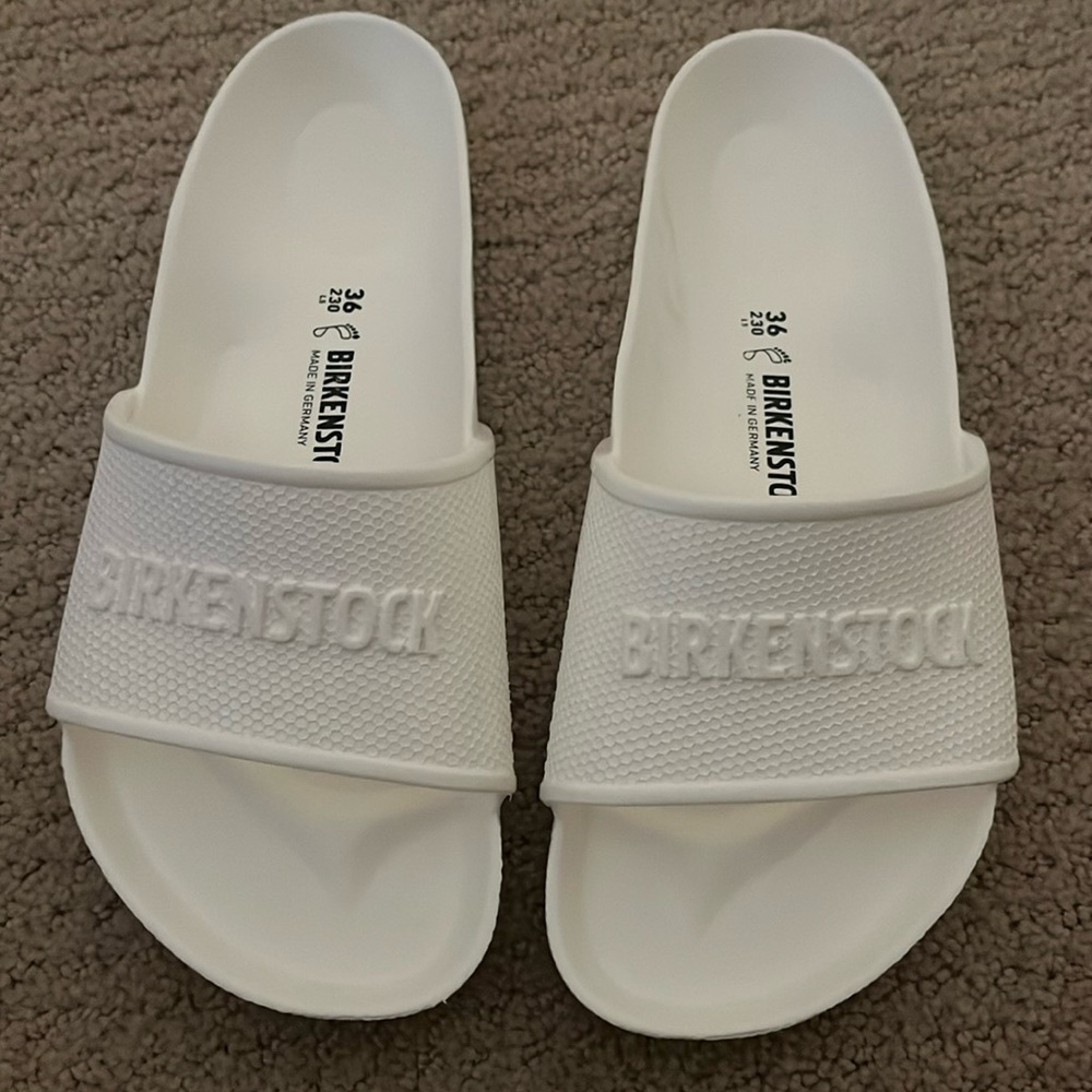 Like new - only worn a few times!!